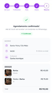 Tela de agendamento online no celular da cliente de cabeleireira
